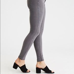 American Eagle Gray Jeggings